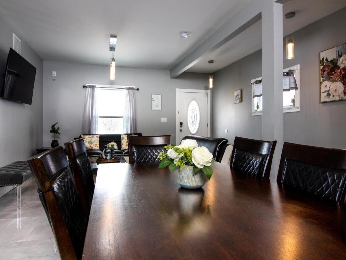 Lovely 4Br Near The Falls And Casino Niagara Falls Esterno foto