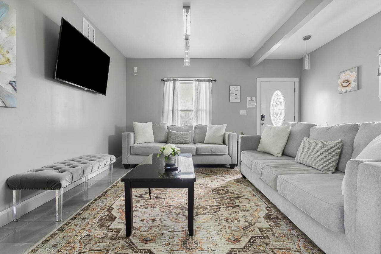 Lovely 4Br Near The Falls And Casino Niagara Falls Esterno foto